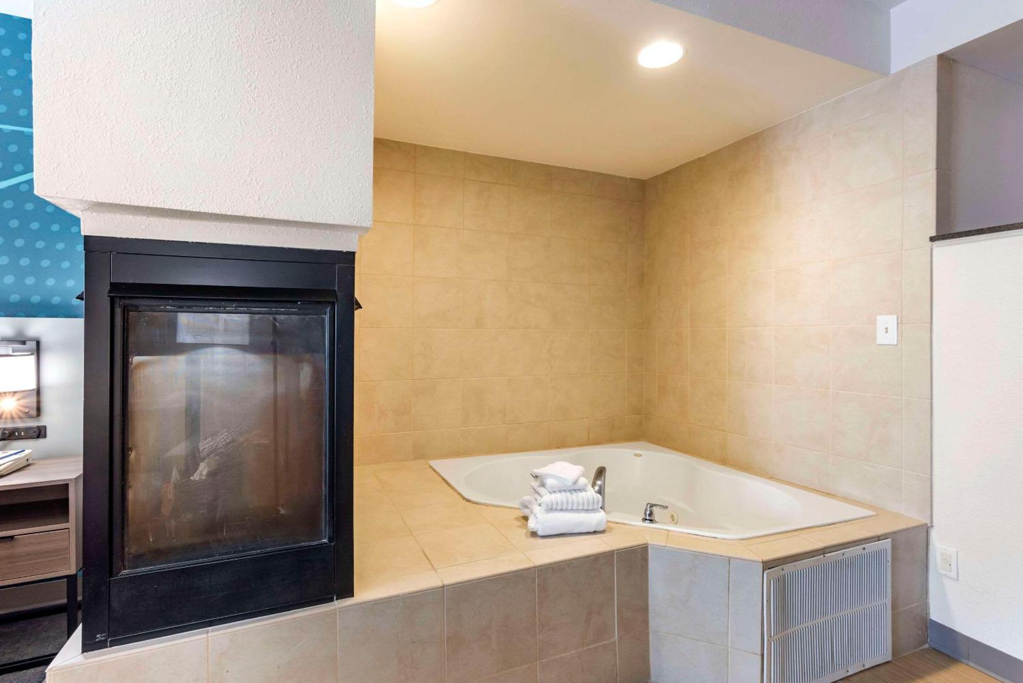 Comfort Suites Ocean City West West Ocean City Esterno foto